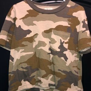 Madewell. Camo top. Small.